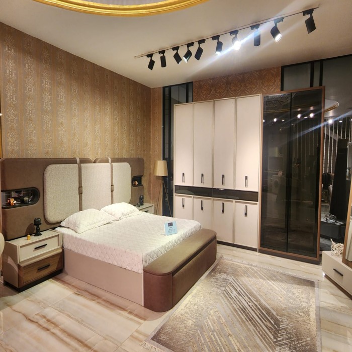 BEDROOM SETS