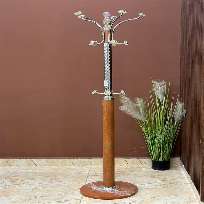 CLOTHES RACK