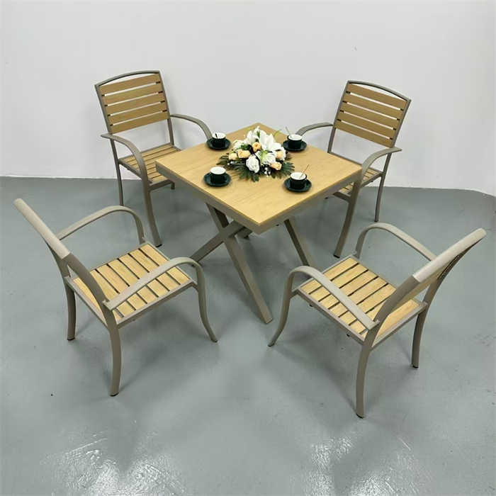 DINING SETS