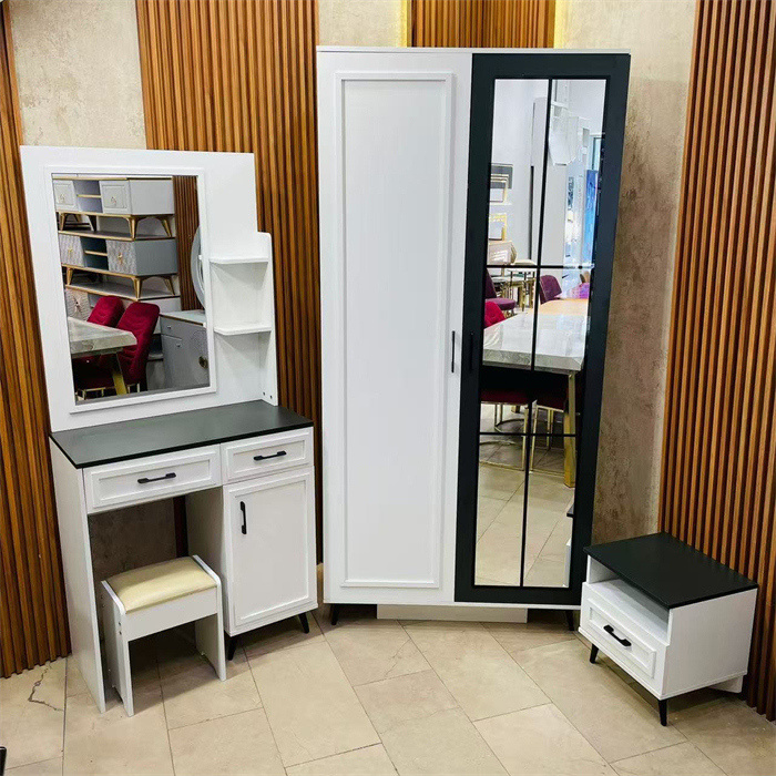 BEDROOM SETS