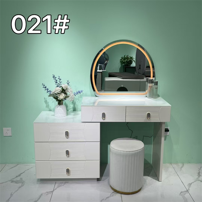 DRESSING TABLE