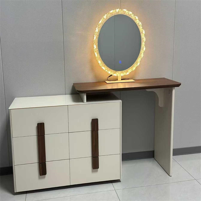DRESSING TABLE