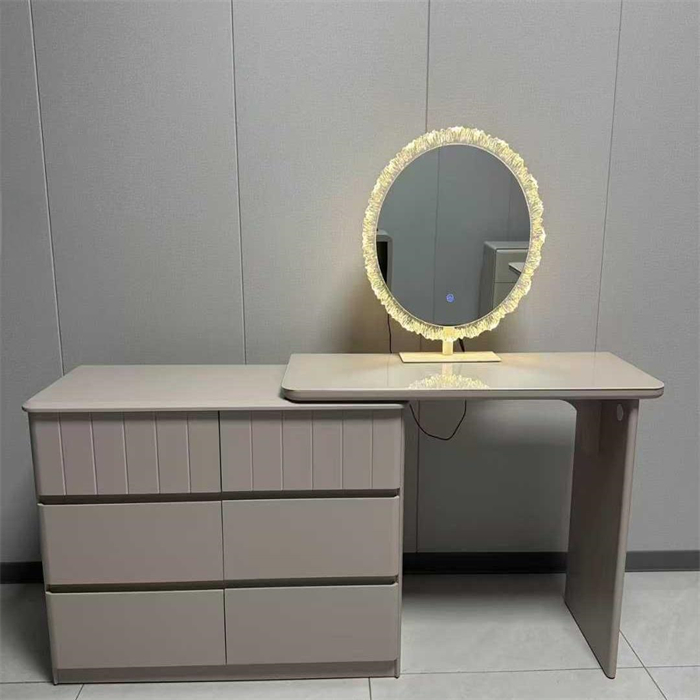 DRESSING TABLE
