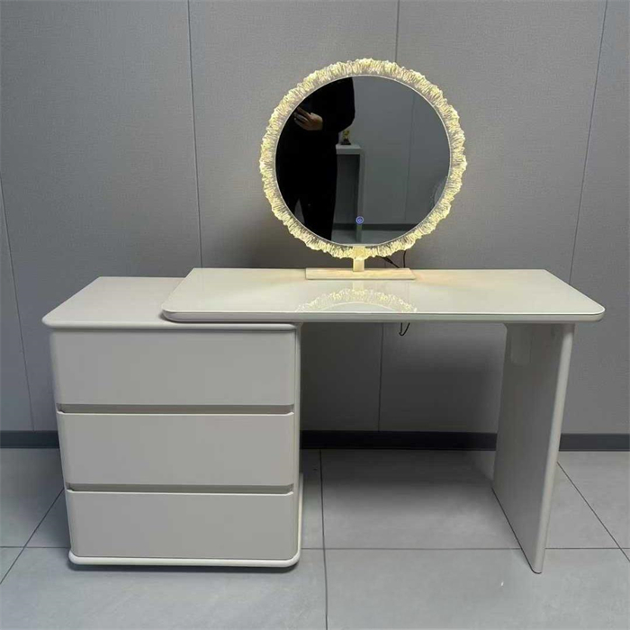 DRESSING TABLE