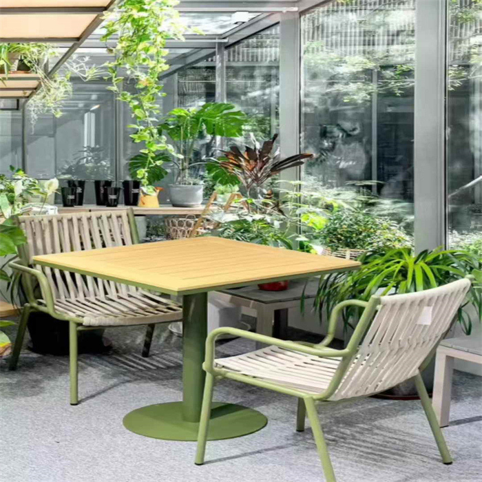 DINING SETS