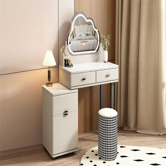 DRESSING TABLE