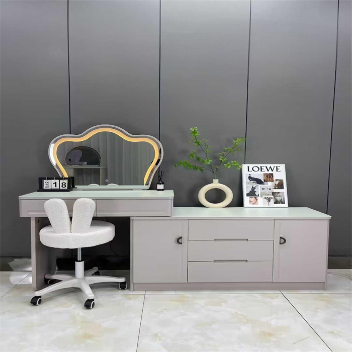 DRESSING TABLE