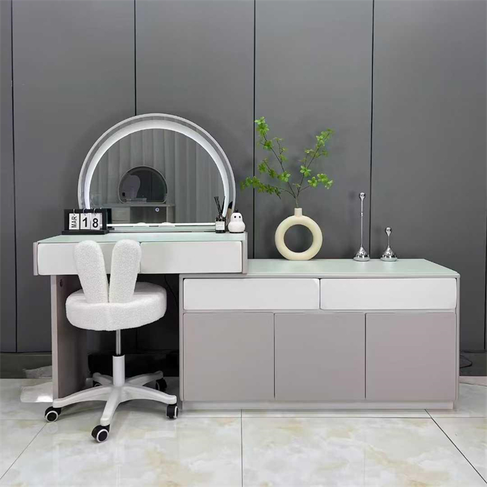 DRESSING TABLE
