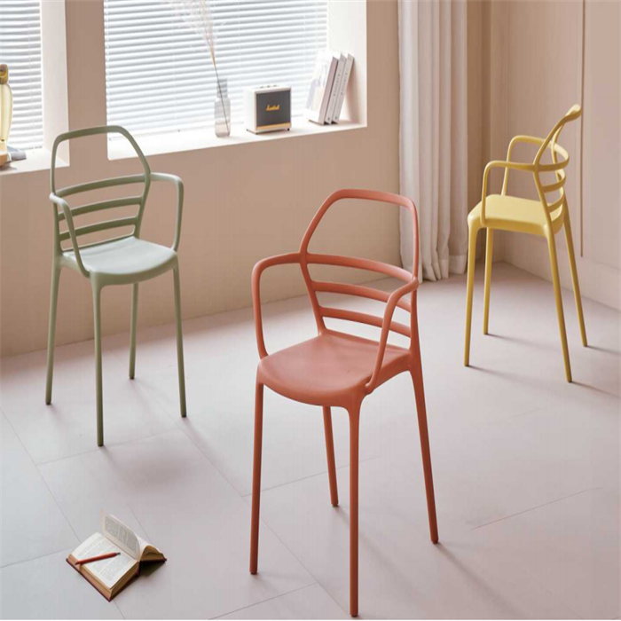 DINING CHAIR