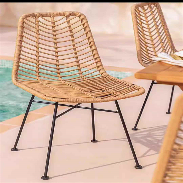 DINING CHAIR