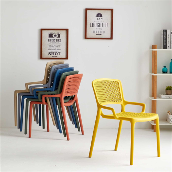 DINING CHAIR