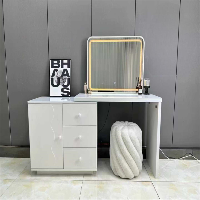 DRESSING TABLE