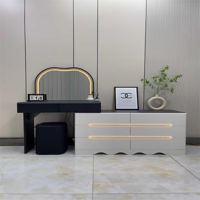 DRESSING TABLE