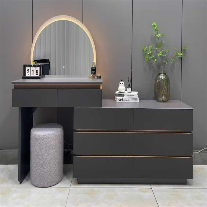 DRESSING TABLE