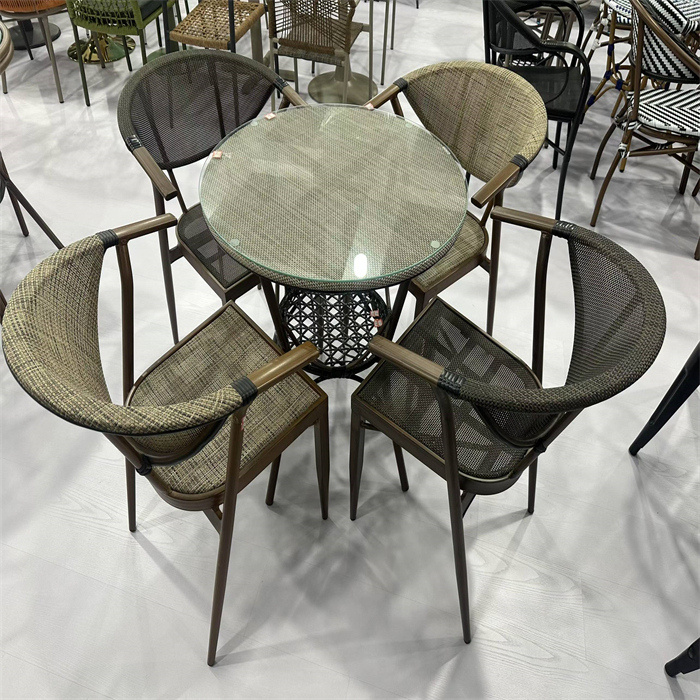 DINING SETS