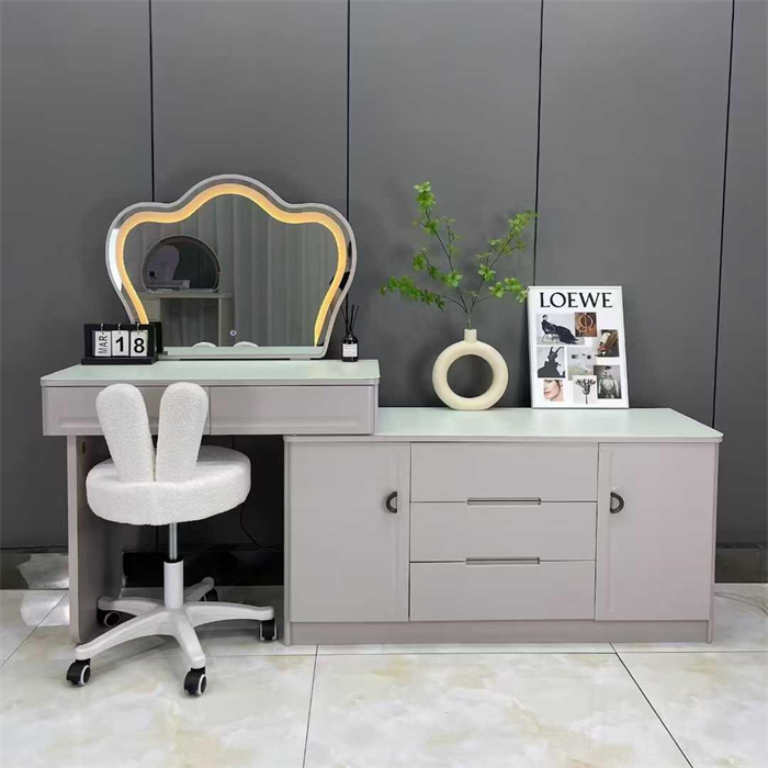 DRESSING TABLE