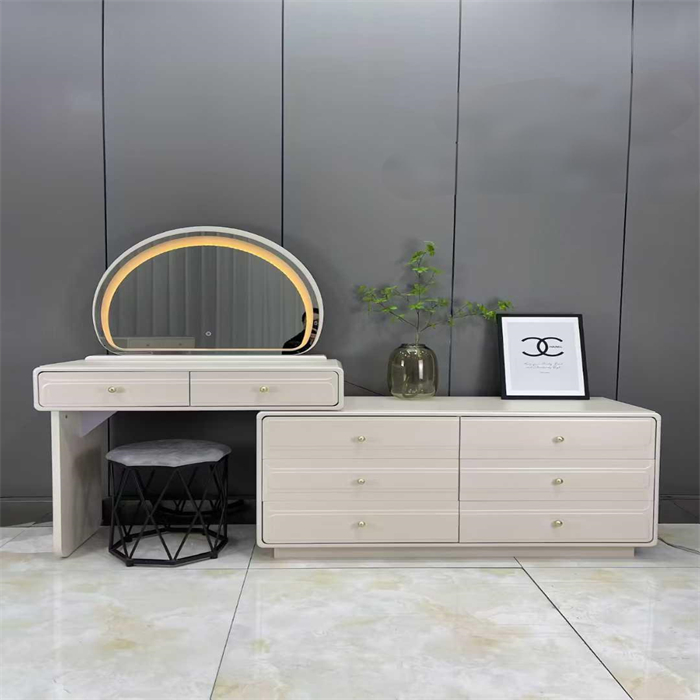 DRESSING TABLE