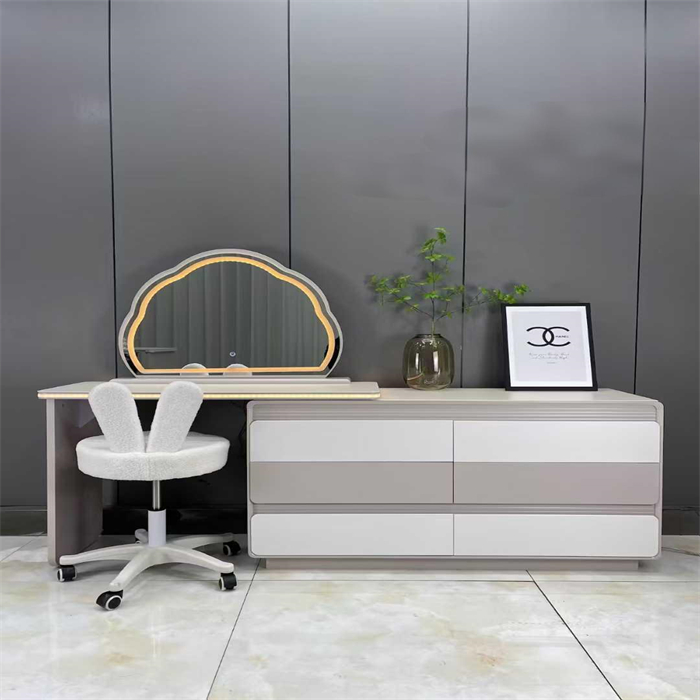 DRESSING TABLE