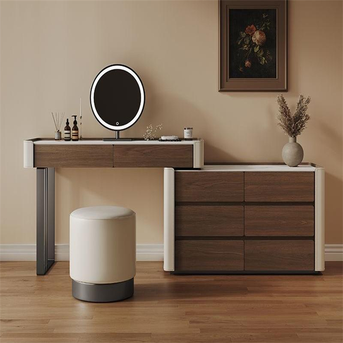 DRESSING TABLE