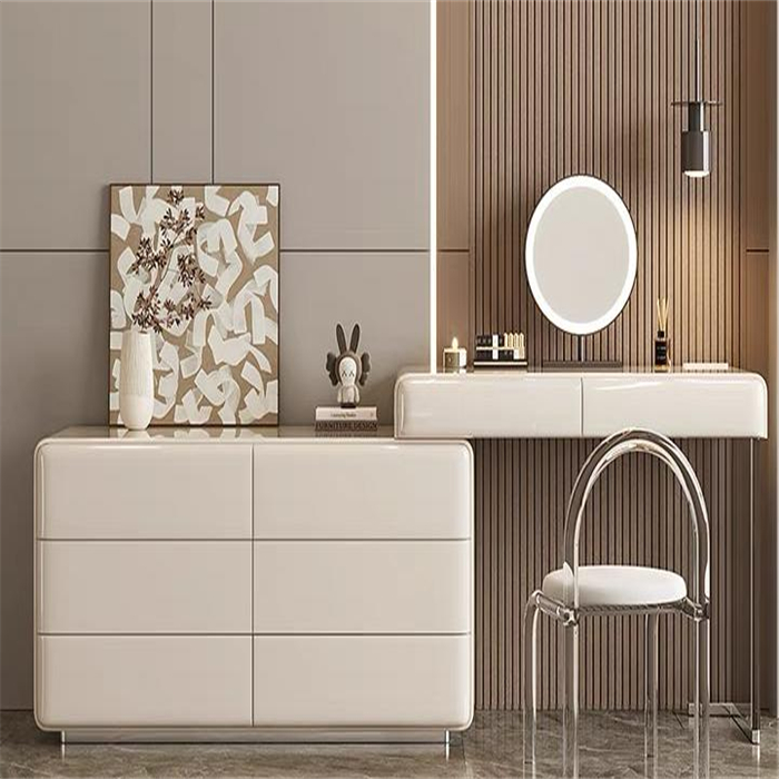 DRESSING TABLE