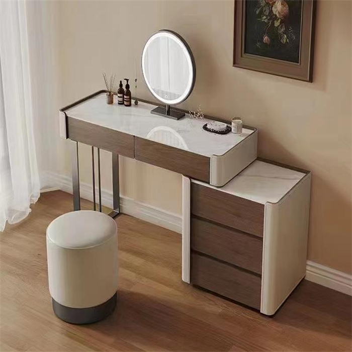 DRESSING TABLE