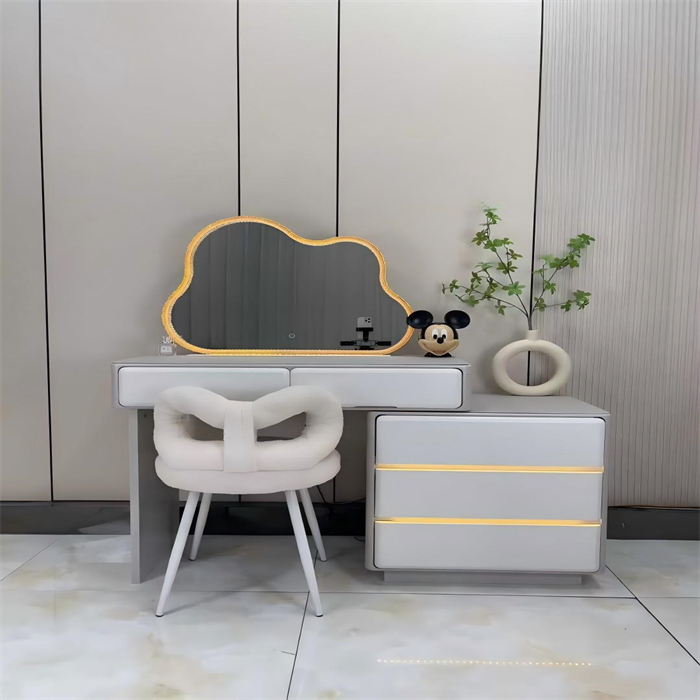 DRESSING TABLE