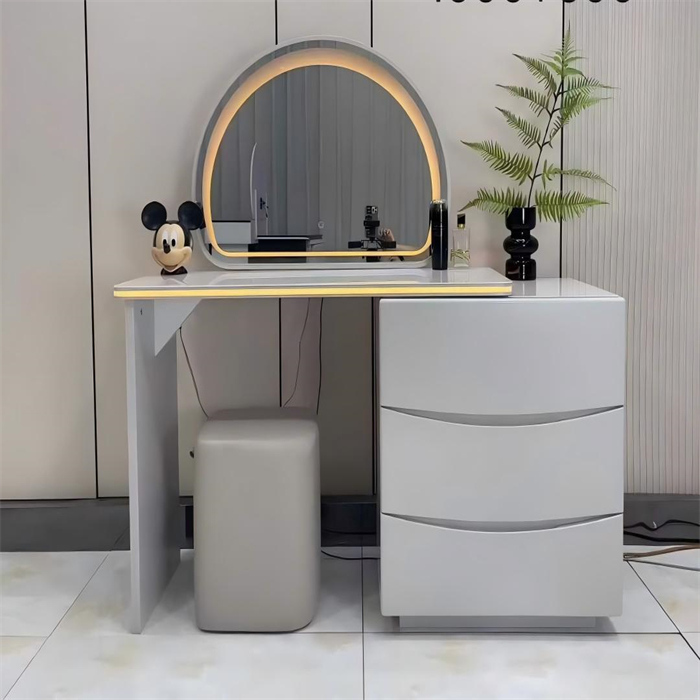 DRESSING TABLE