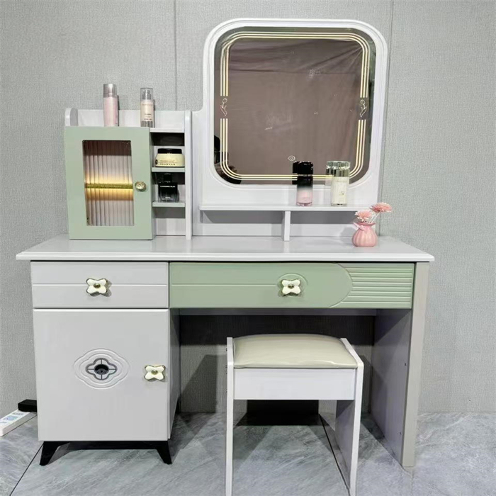 DRESSING TABLE