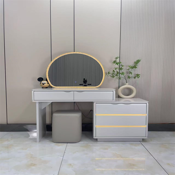 DRESSING TABLE