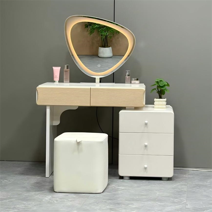 DRESSING TABLE