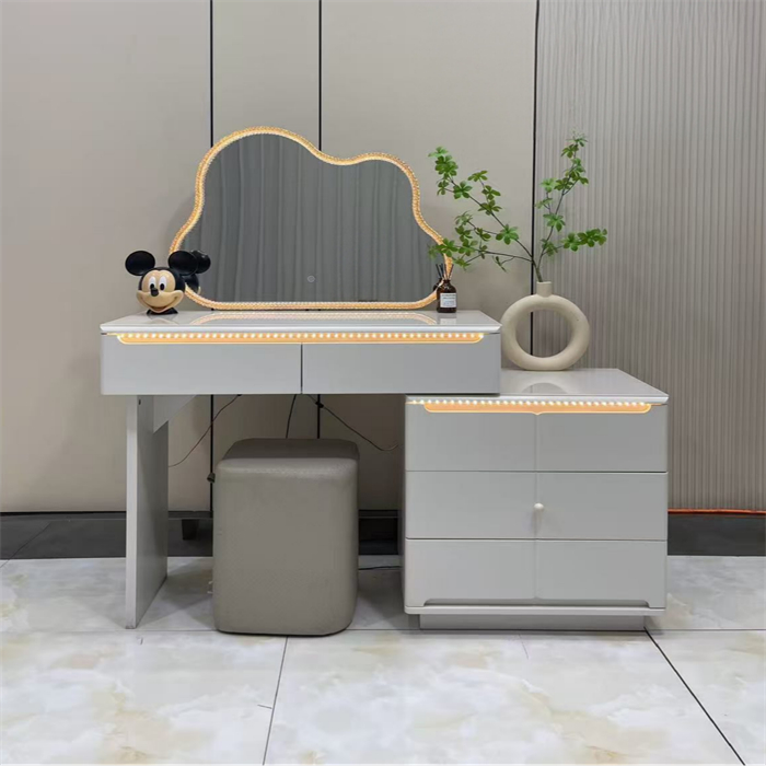 DRESSING TABLE