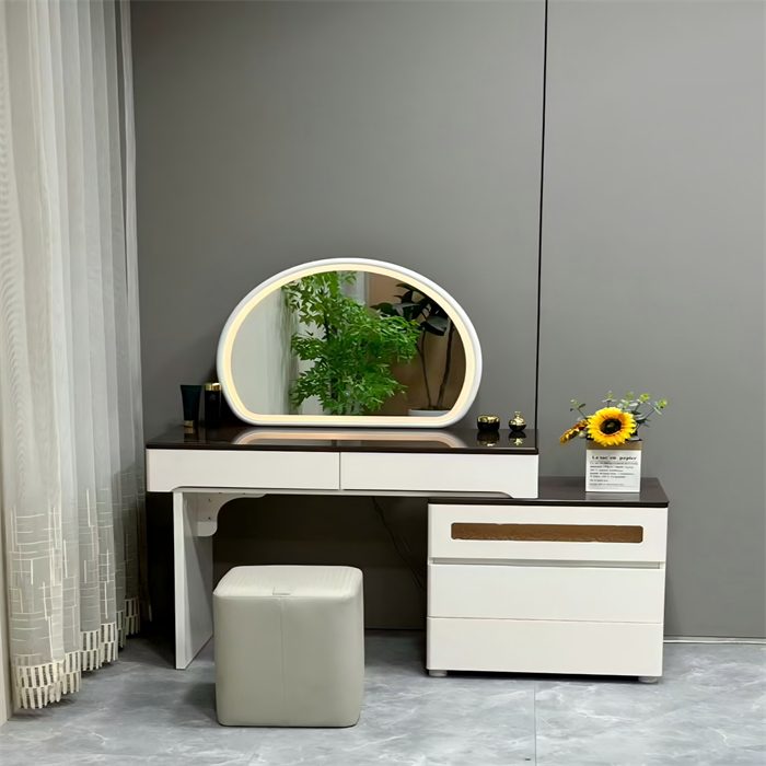 DRESSING TABLE