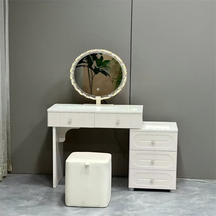 DRESSING TABLE