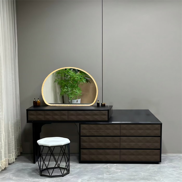 DRESSING TABLE