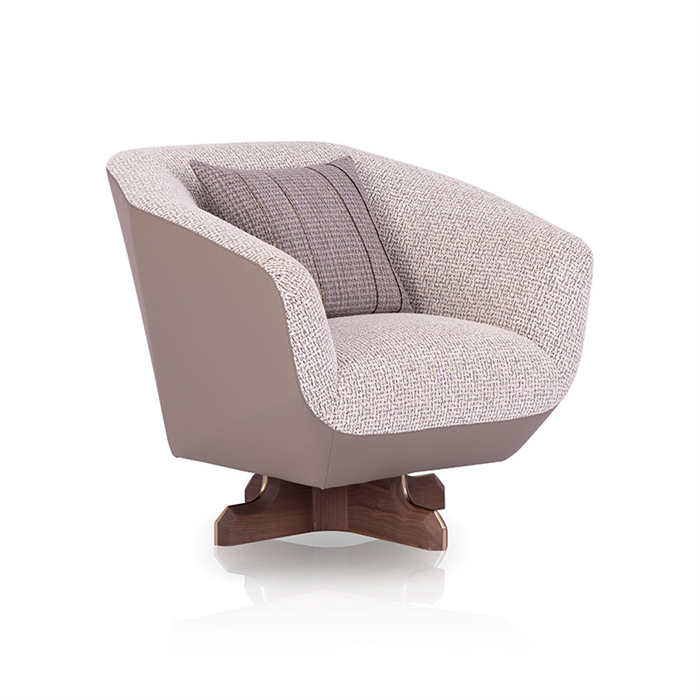 LEISURE CHAIR