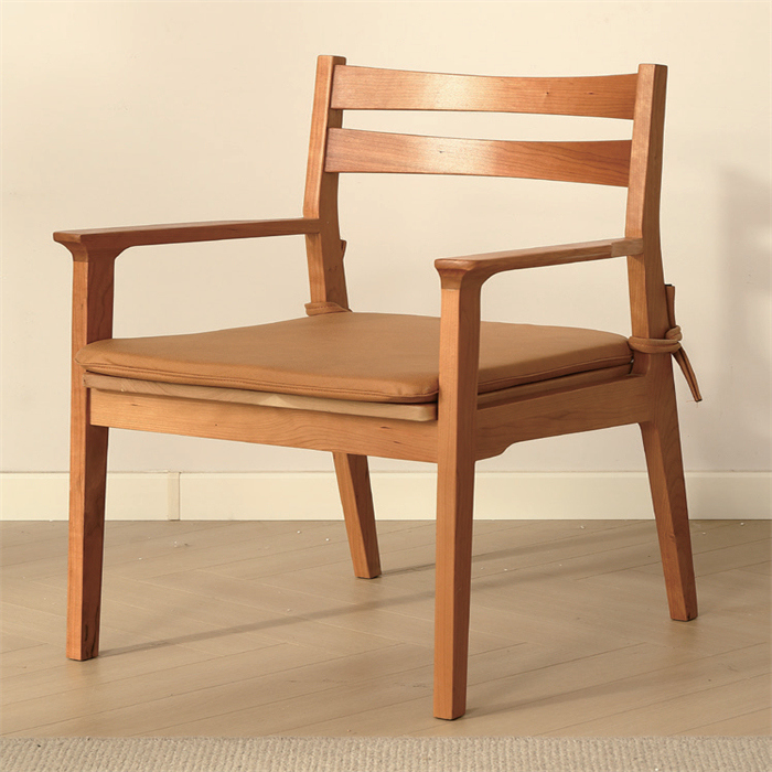 DINING CHAIR