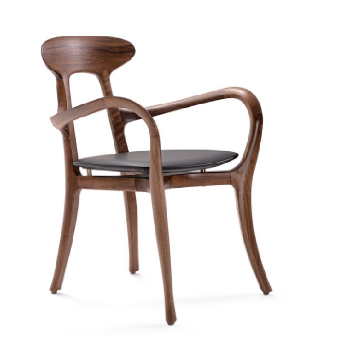 LEISURE CHAIR
