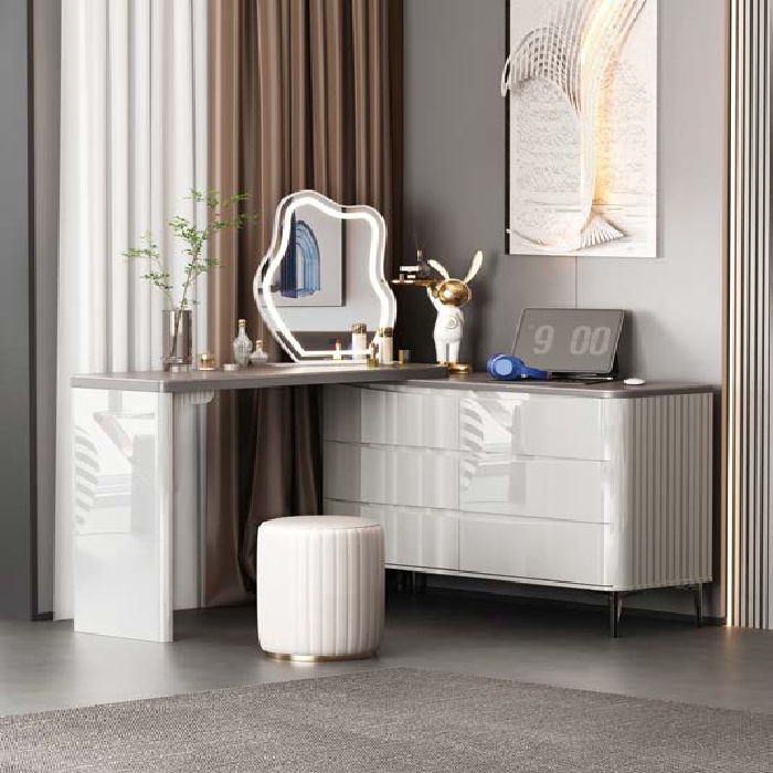 DRESSING TABLE