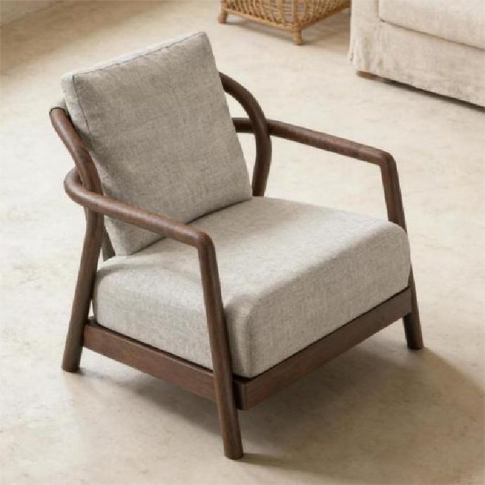 LEISURE CHAIR