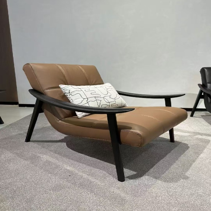 LEISURE CHAIR