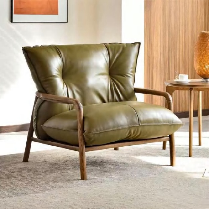 LEISURE CHAIR
