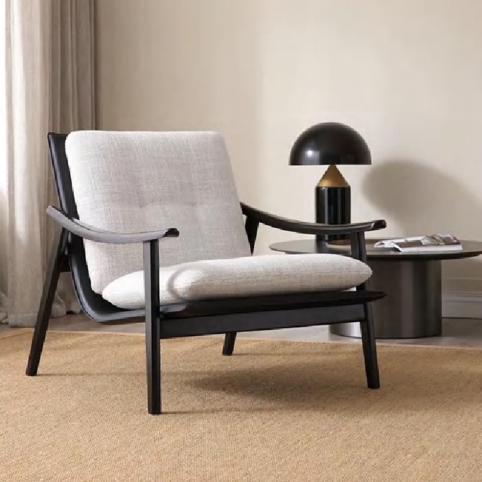 LEISURE CHAIR