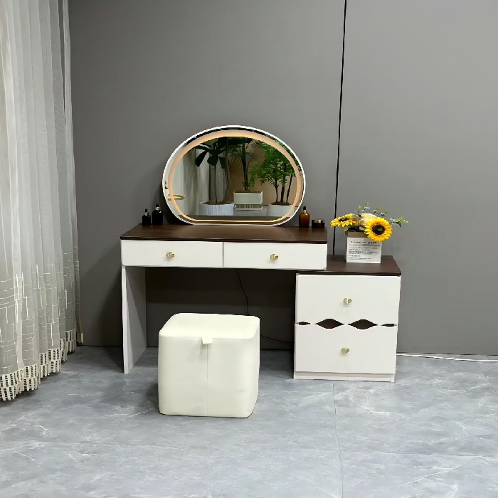 DRESSING TABLE