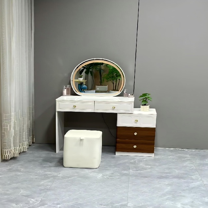 DRESSING TABLE