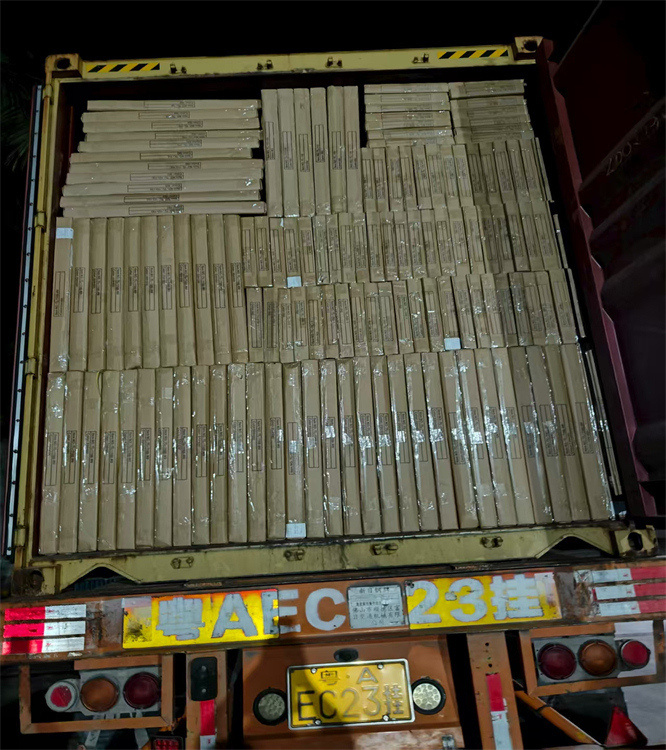LOADING IN CHINA ON 30 07 2025  (1).jpg