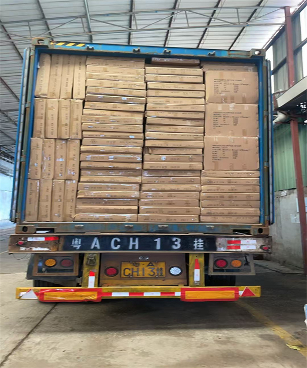 LOADING IN CHINA ON  9.9 2025 (2).jpg