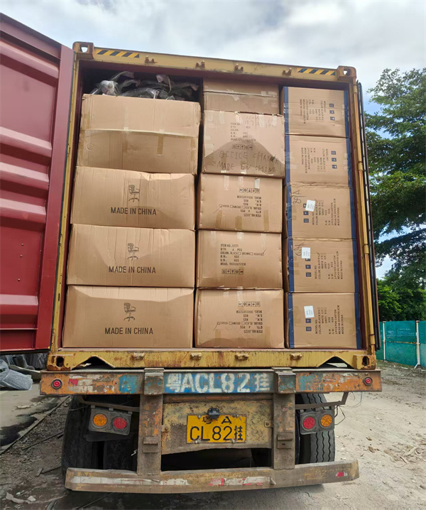 LOADING IN CHINA ON 15.9 2025 (3).jpg