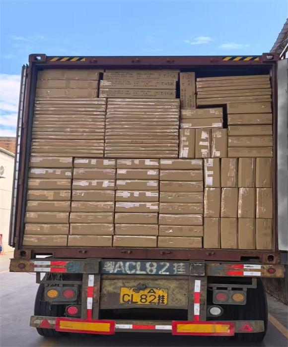 LOADING IN CHINA ON 21.11 2025 (2).jpg