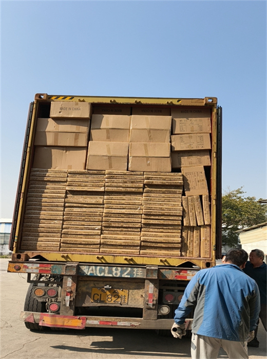 LOADING IN CHINA 20260115 (2).jpg