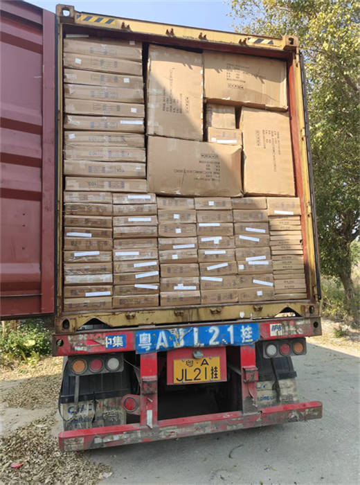 LOADING IN CHINA 20260115 (3).jpg